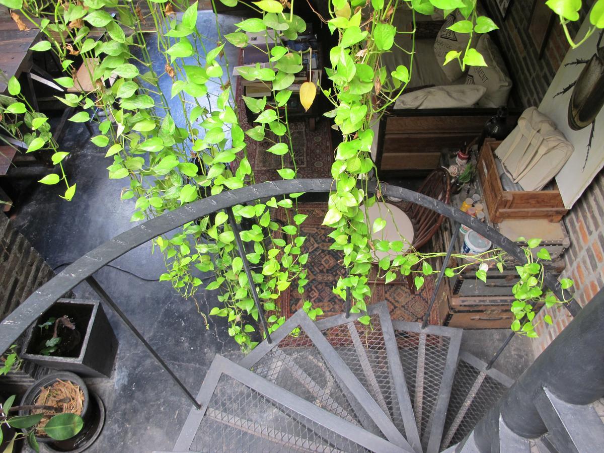 J No.14 Tempat Tidur & Sarapan Bangkok